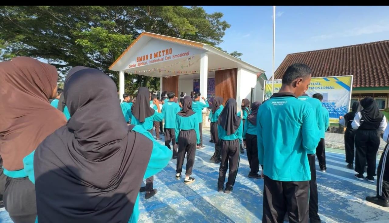 Kegiatan Jumat Sehat di SMA Negeri 2 Metro, Meningkatkan Kesehatan dan Kebugaran Warga Sekolah