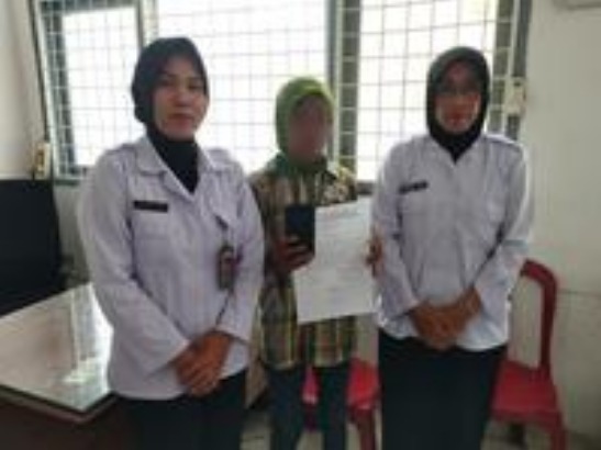 Petugas Piket Kunjungan Berhasil Gagalkan Penyelundupan Handphone ke Dalam Lapas Kotaagung