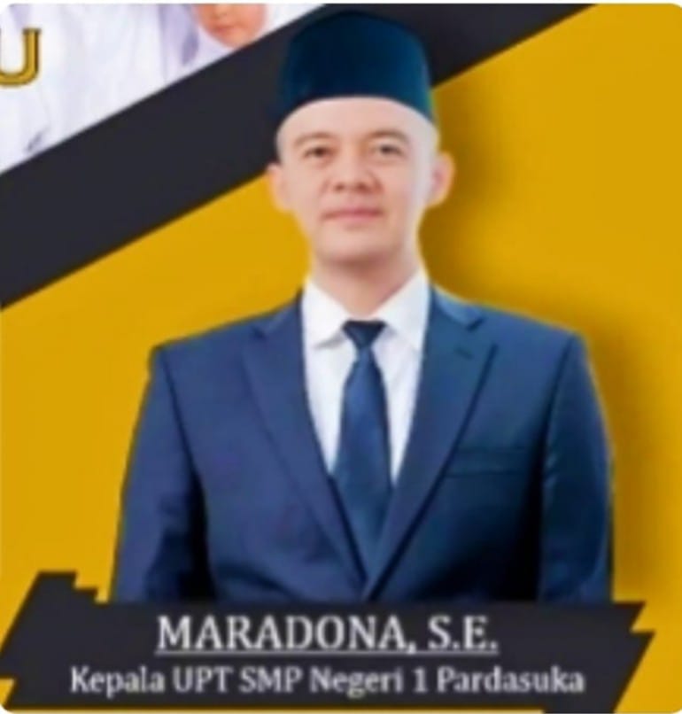 KESADARAN DAN KESABARAN MODAL UTAMA GURU DI ERA DIGITAL SEPERTI BAPAK MARADONA YANG MENJADi PANUTAN BAGI SISWA SISWI DAN DEWAN GURU
