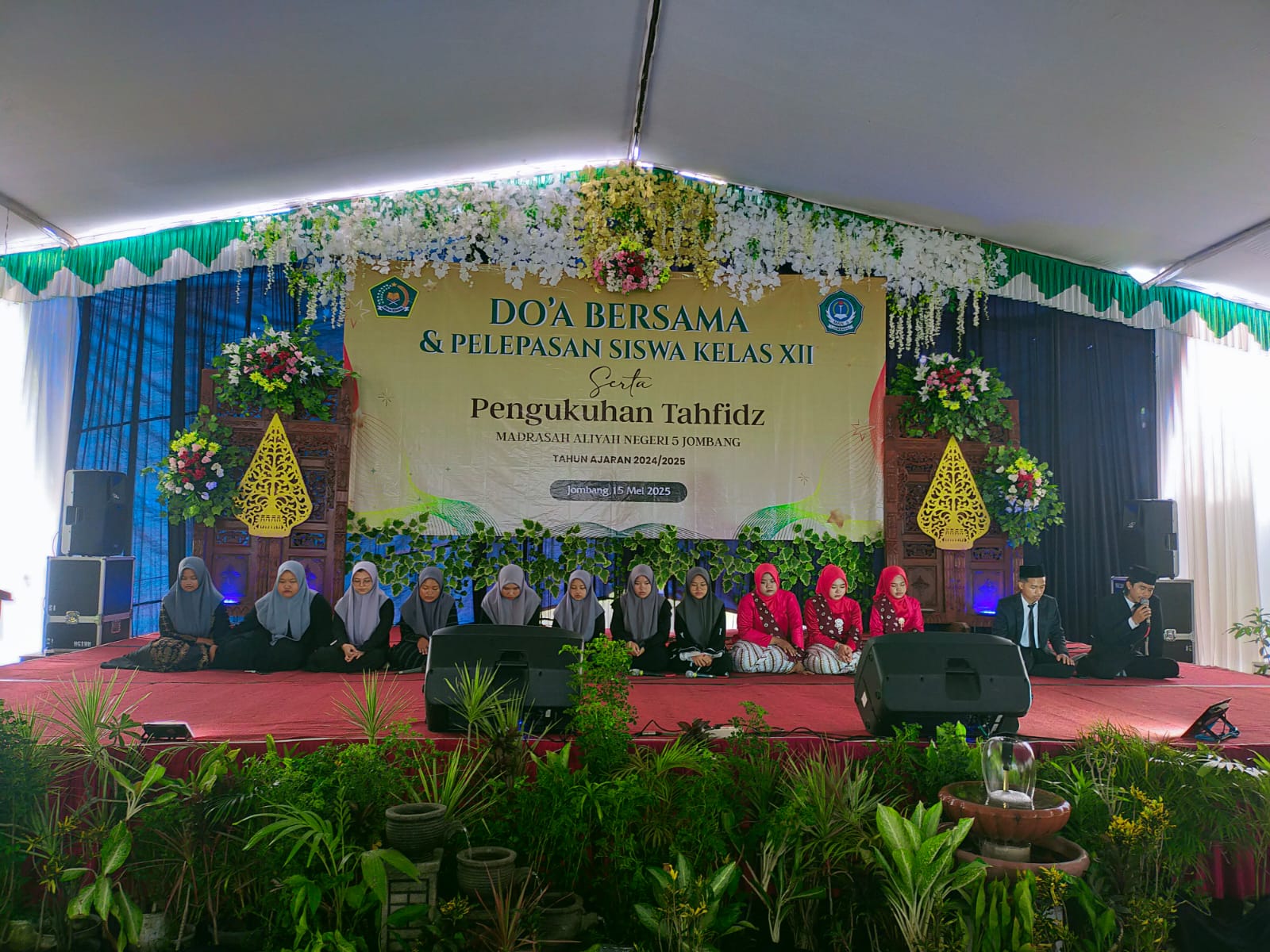 Pelepasan Siswa Kelas XII MAN 5 Jombang: Mencetak Generasi Qurani dan Berprestasi