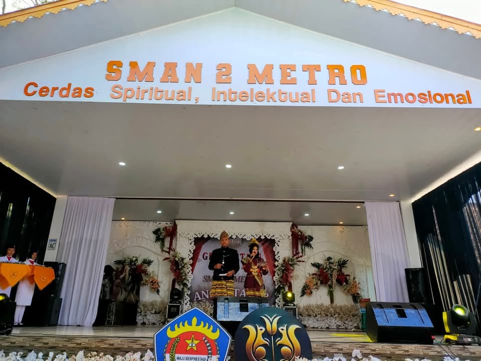 SMAN 2 Metro Gelar Pelepasan Siswa Kelas XII Angkatan FOSTERIA Penuh Haru dan Kebanggaan