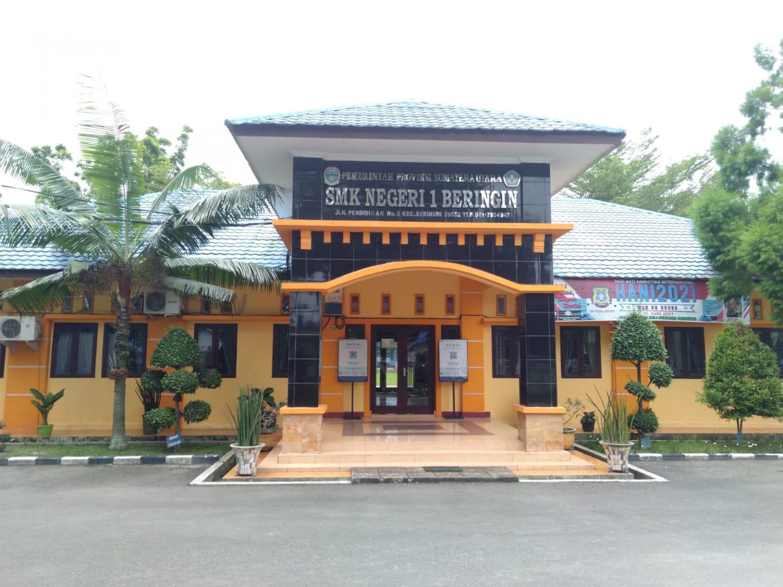 DANA BOS TAHUN 2024 DI SMK NEGERI 1 BRINGIN NGAWI DIDUGA DIJADIKAN SAWAH DAN LADANG KORUPSI